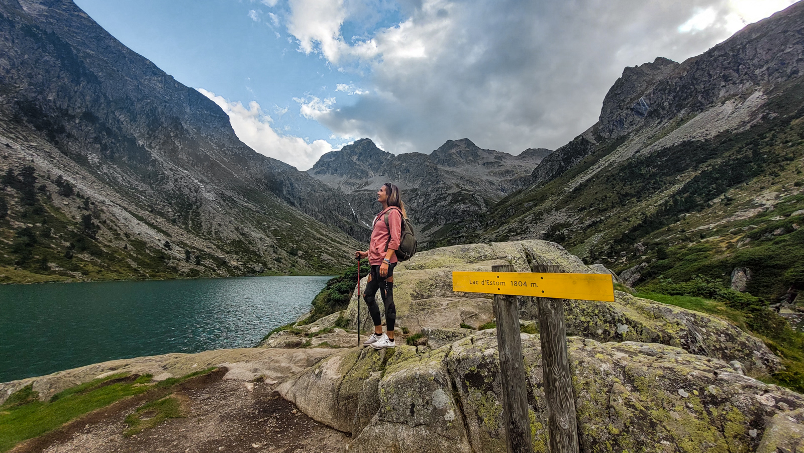 Hike to Lac d'Estom, one of the most beautiful lakes in the Hautes Pyrénées!