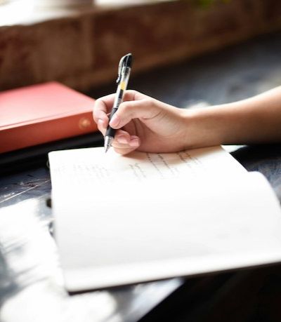 ATELIER D'ÉCRITURE EN EXTÉRIEUR AVEC MYRIAM GA ...