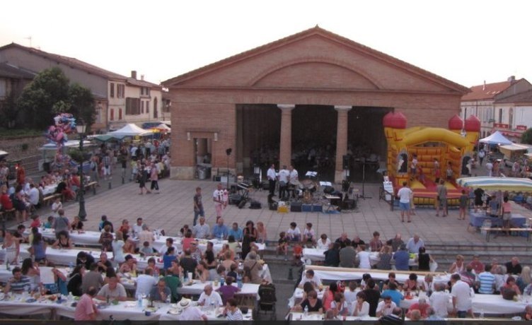 MARCHÉ NOCTURNE