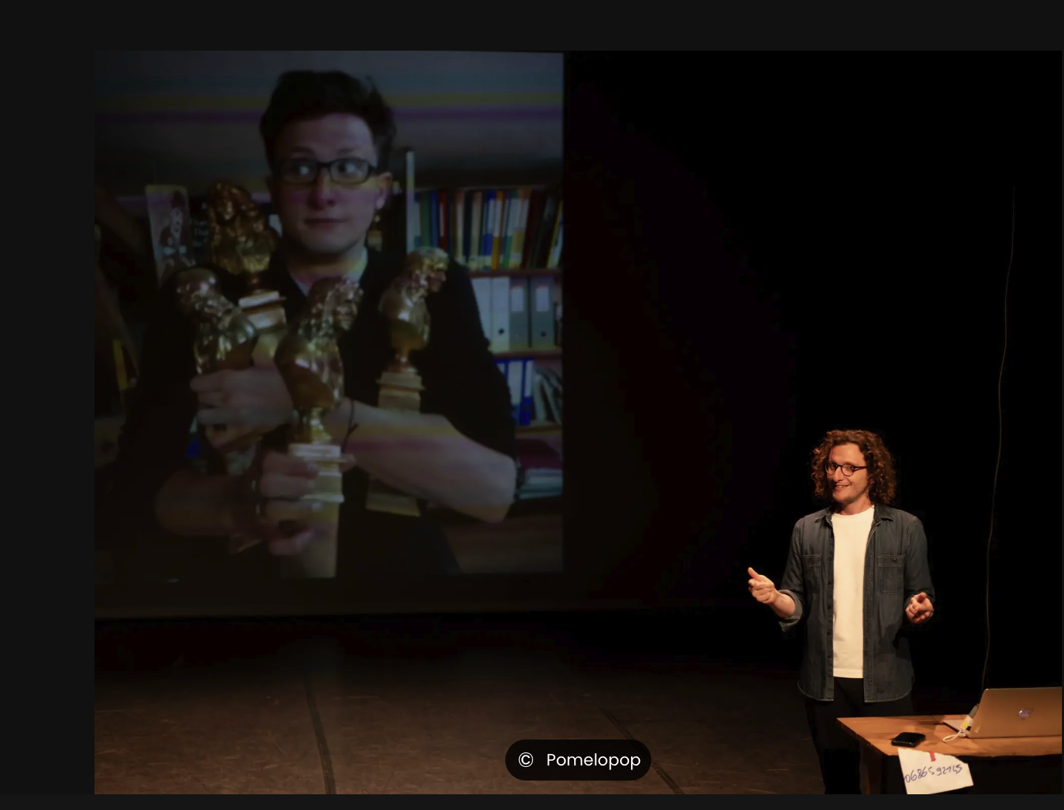 SORTIE DE RESIDENCE " SANS QUEUE NI TETE"