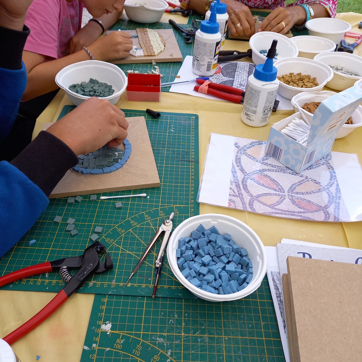 JOURNEES THEMATIQUES AUTOUR DE LA MOSAIQUE