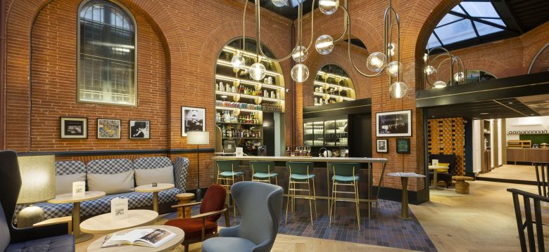 Hôtel les Capitouls - Handwritten Collection