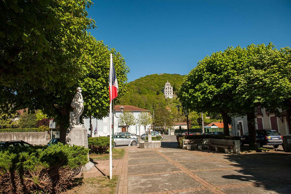 ASPET Villes et Villages à Aspet Guide Toulouse Pyrénées