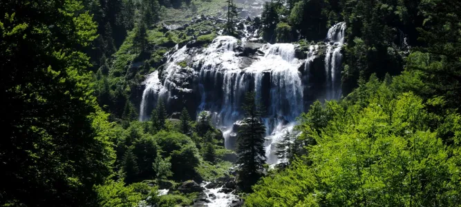 Ars Waterfall