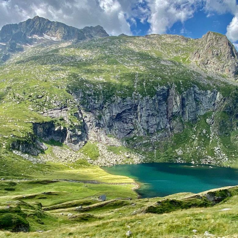 Espingo Lake