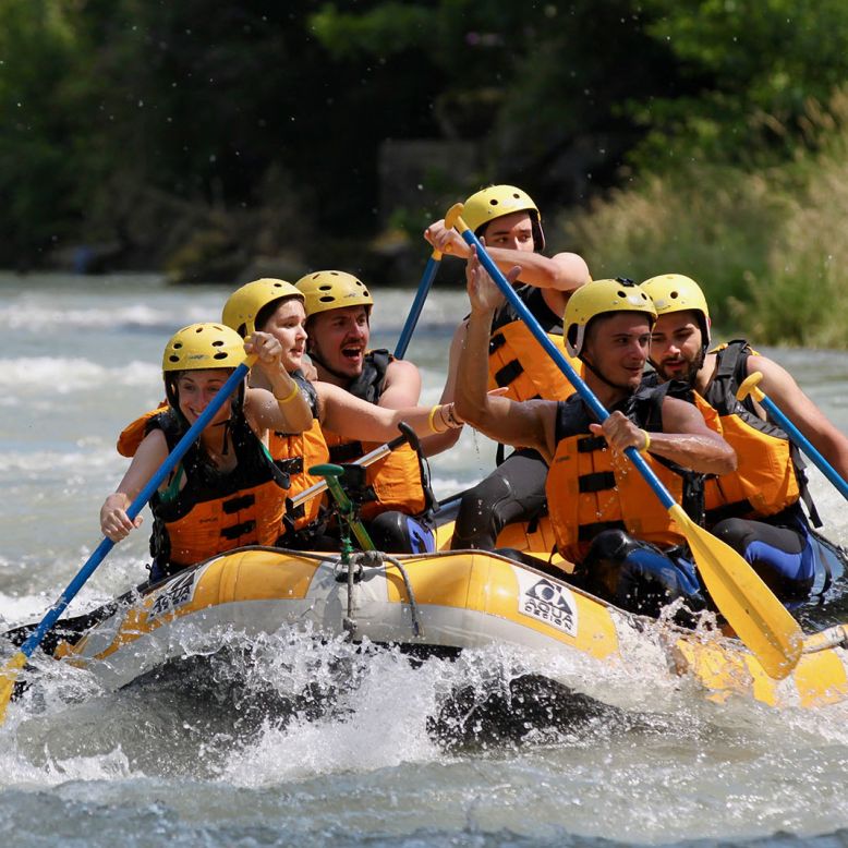 Tom Rafting