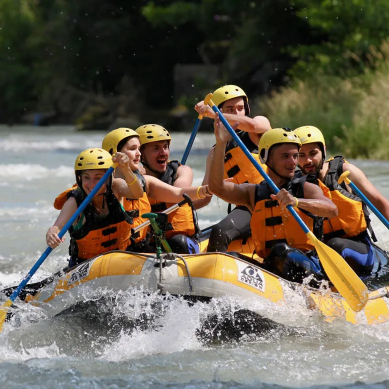 Tom Rafting