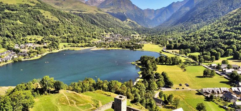 Génos-Loudenvielle Lake