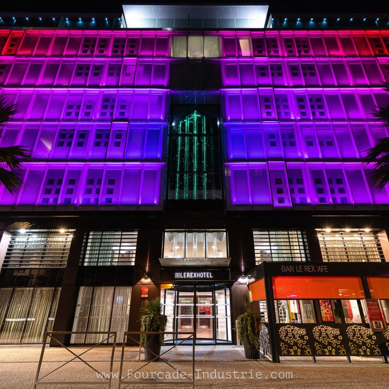 Le RexHotel