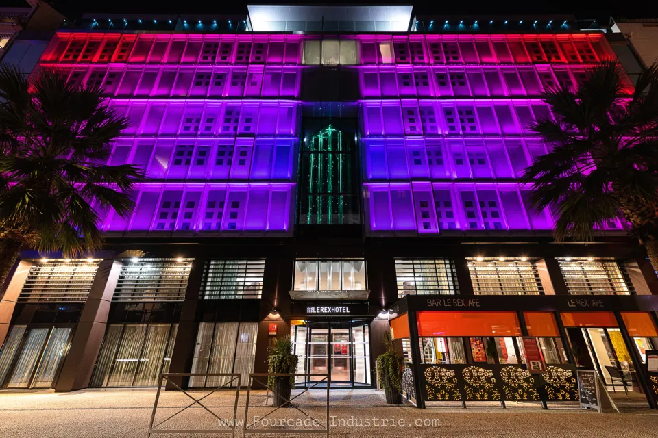 Le RexHotel