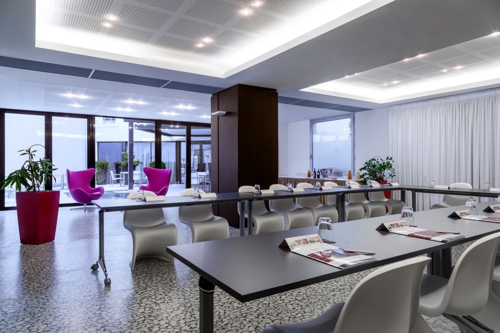 Le RexHotel