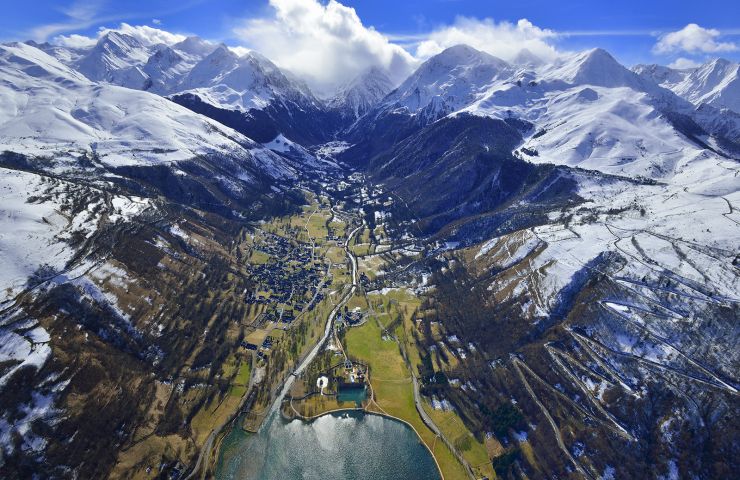 Peyragudes, une station, 3 villages