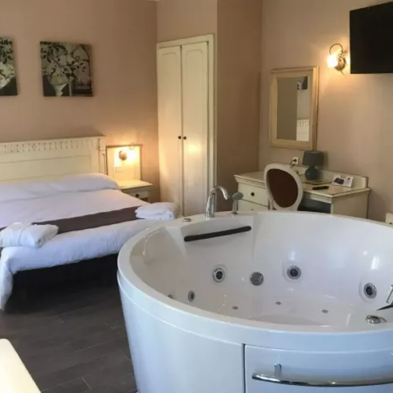 Logis Hôtel les Minotiers