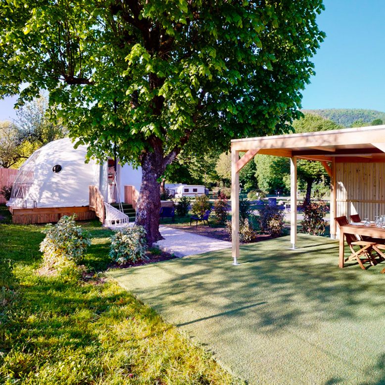 Les dômes insolites du Camping de l'Adour