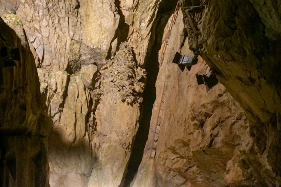 Les Grottes du Pic du Jer