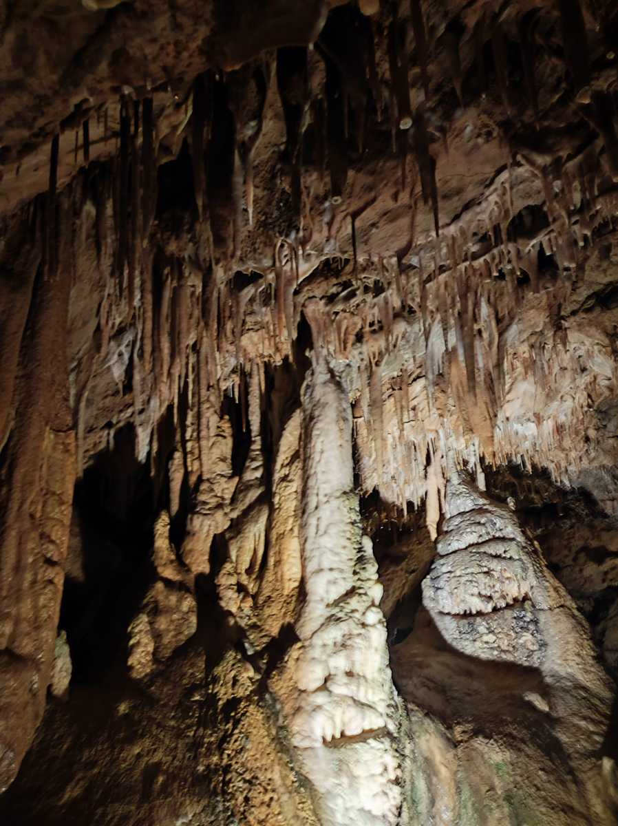 Grottes de Médous