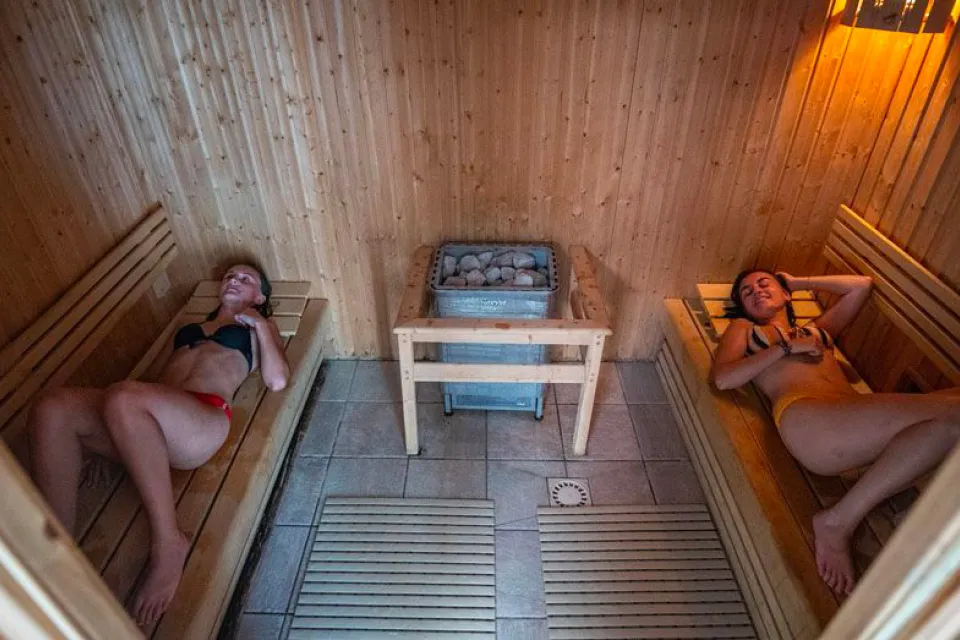 Camping des Grottes