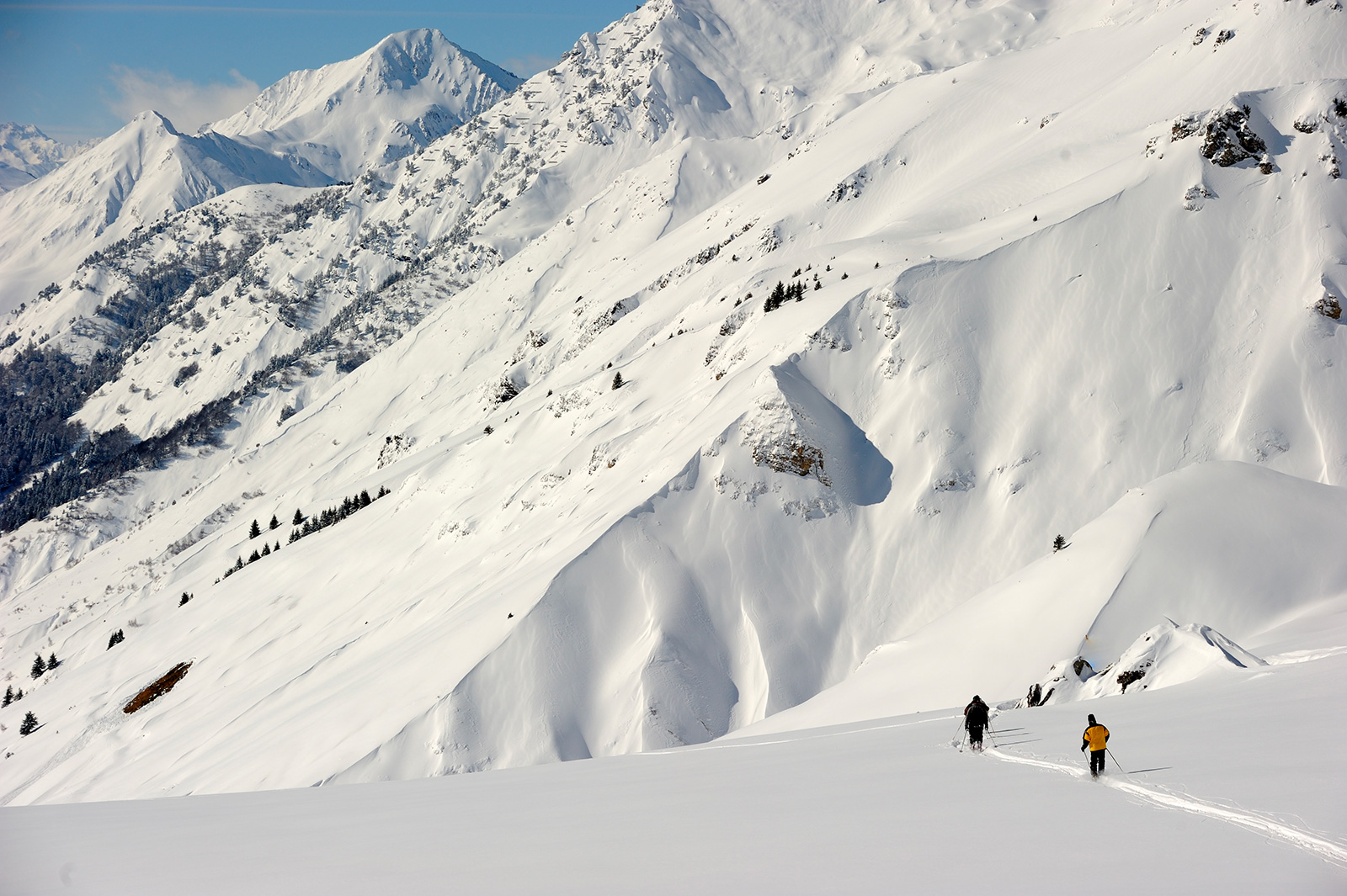 Les sports d'hiver dans les Pyrénées - broché