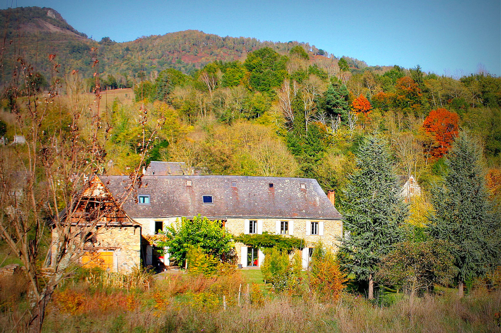 Bed in Bellongue