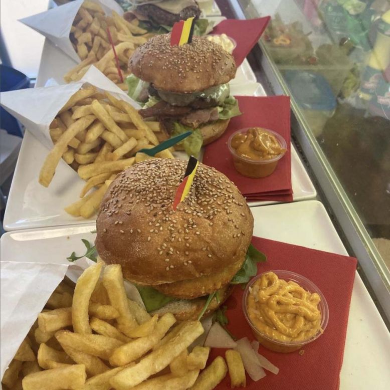 Chez le Belge une fois