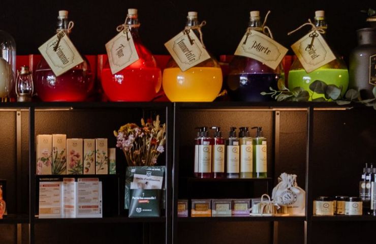 Au Bazar de Saint Jean