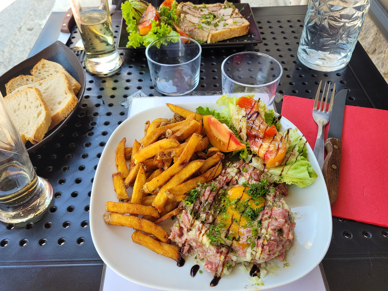 La Cantine Flament des Halles de Bagnères-de-B ...