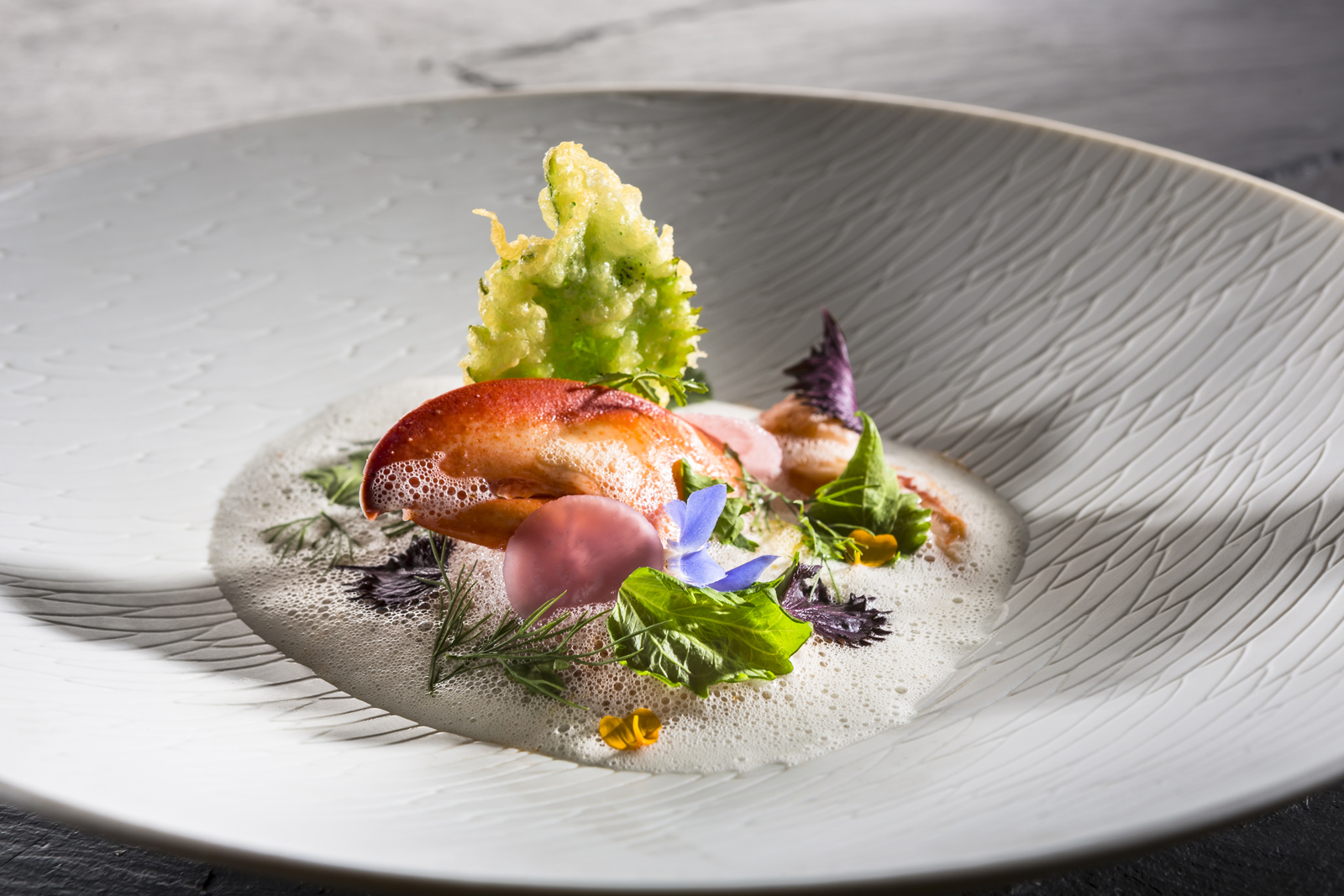 Restaurant L'Hibiscus by Jeremy Lasserre