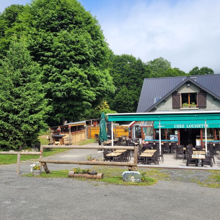 L'Auberge du Lienz "Chez Louisette" - Local cuisine facing the Pic du Midi