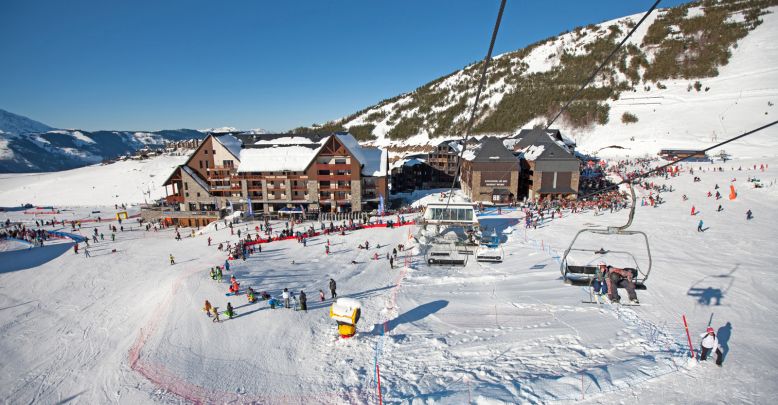 Peyragudes: Your ski holidays, in an idyllic s ...