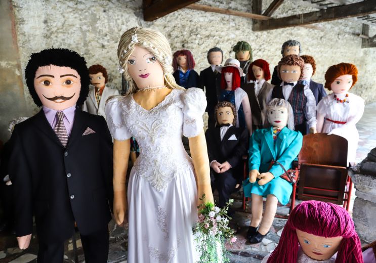 The Mounaques, these funny Campan dolls