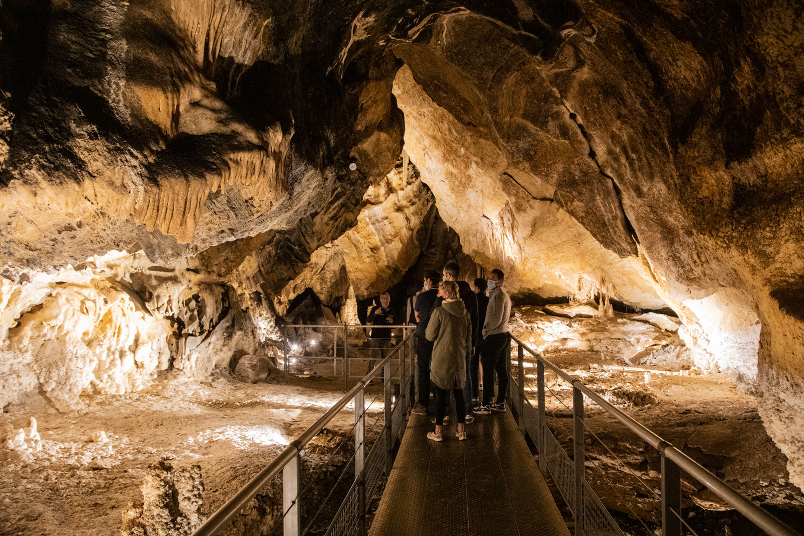 The Gouffre d'Esparros, a fabulous underground ...