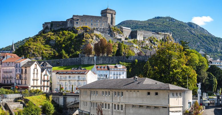 Les châteaux des Hautes-Pyrénées