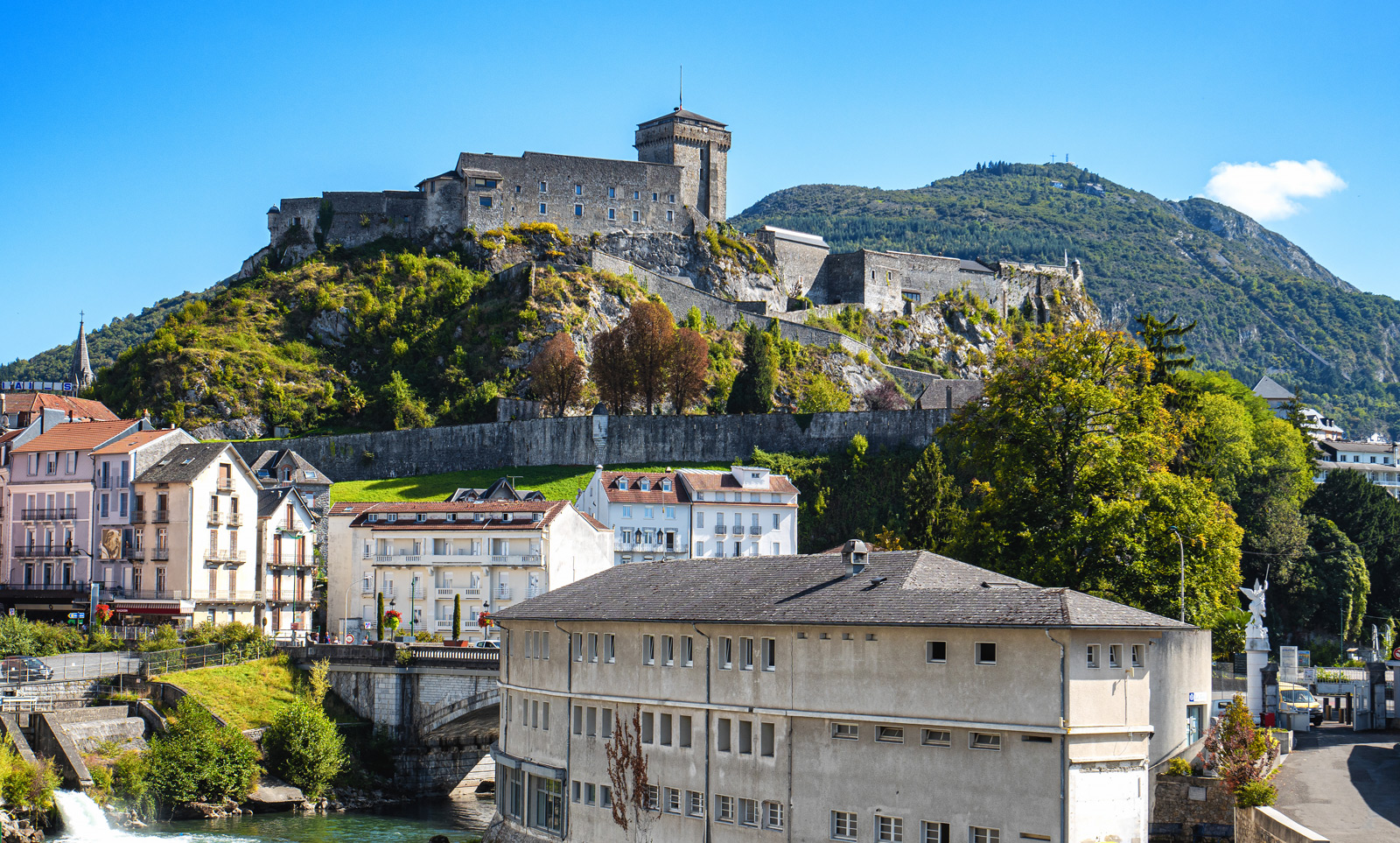 The castles of the Hautes-Pyrénées