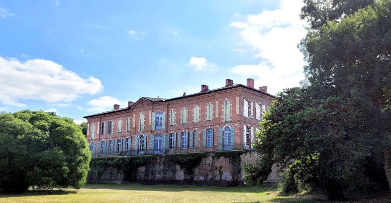 Le Château de Merville & son Labyrinthe : merv ...