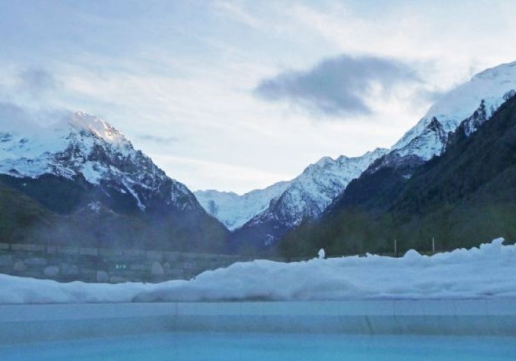 A nice hot bath: thermal baths and spas in the ...