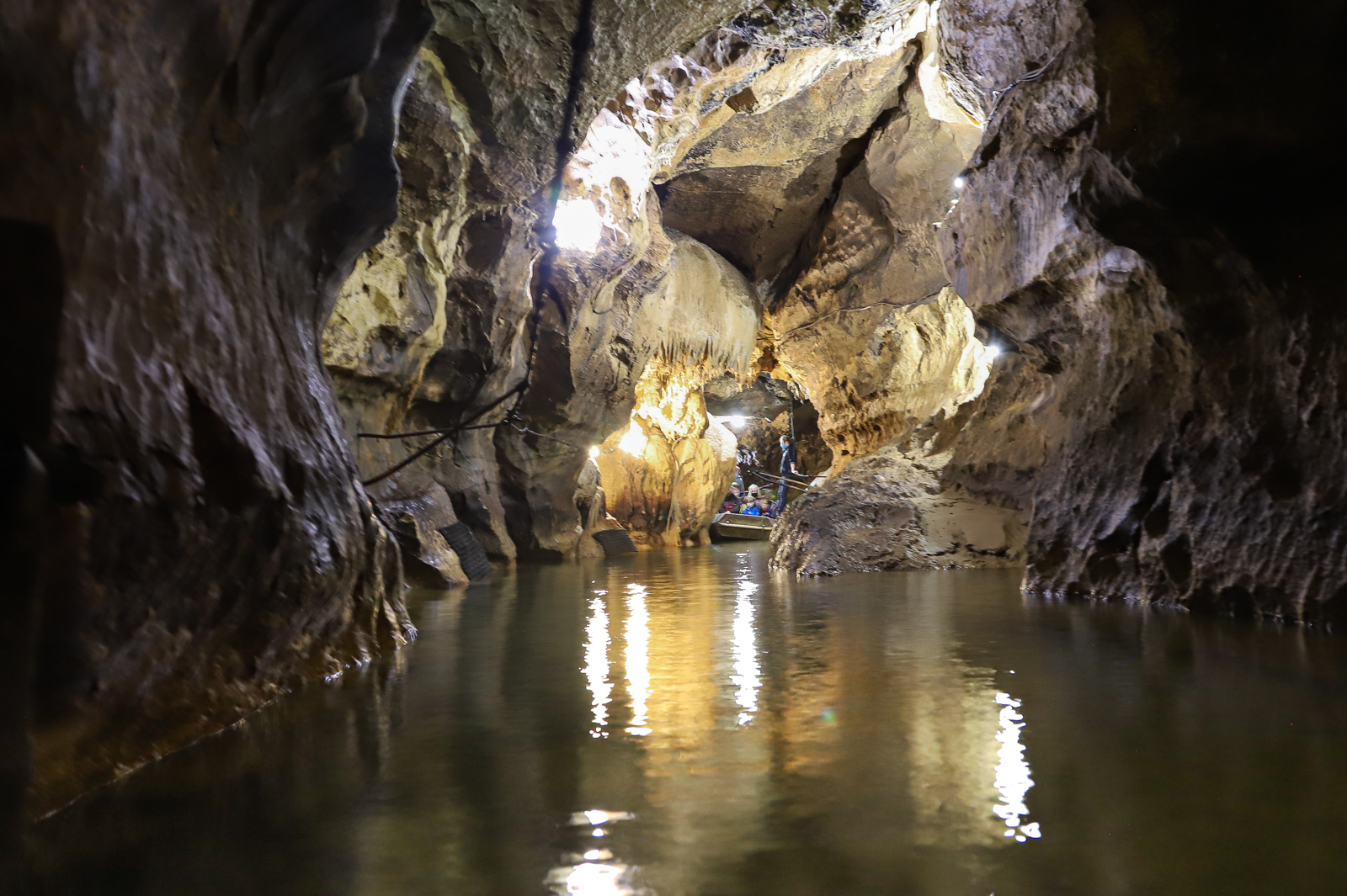 The underground river of Labouiche: journey to ...