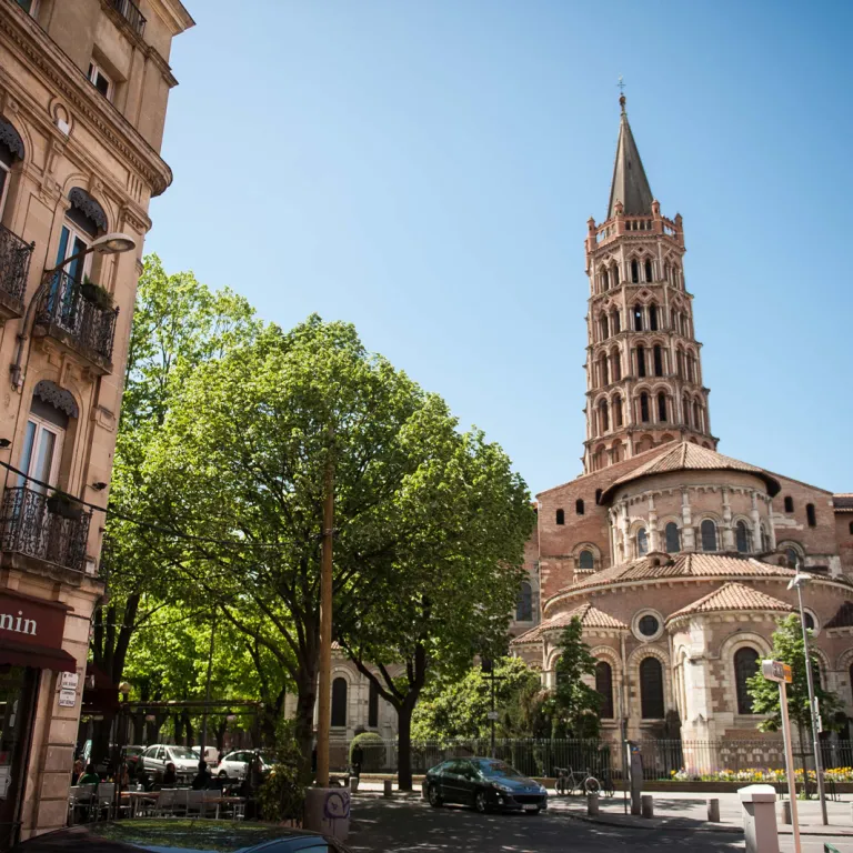 No time to be bored in Toulouse, the Pyrenees ...