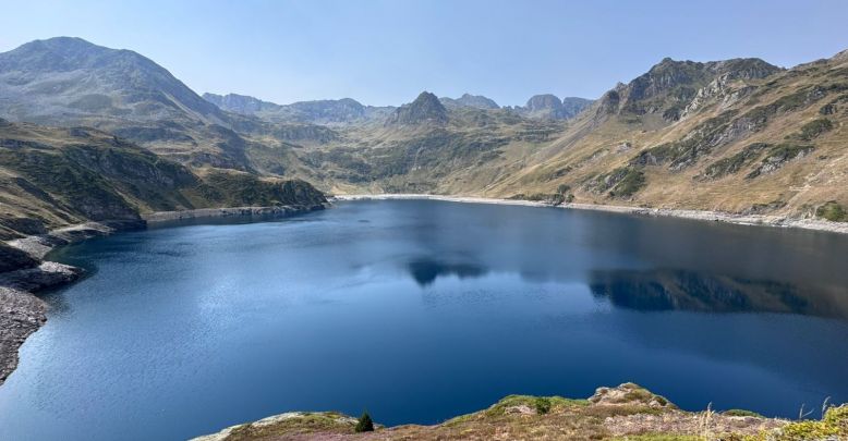 The Lesponne Valley: a preserved jewel in the ...