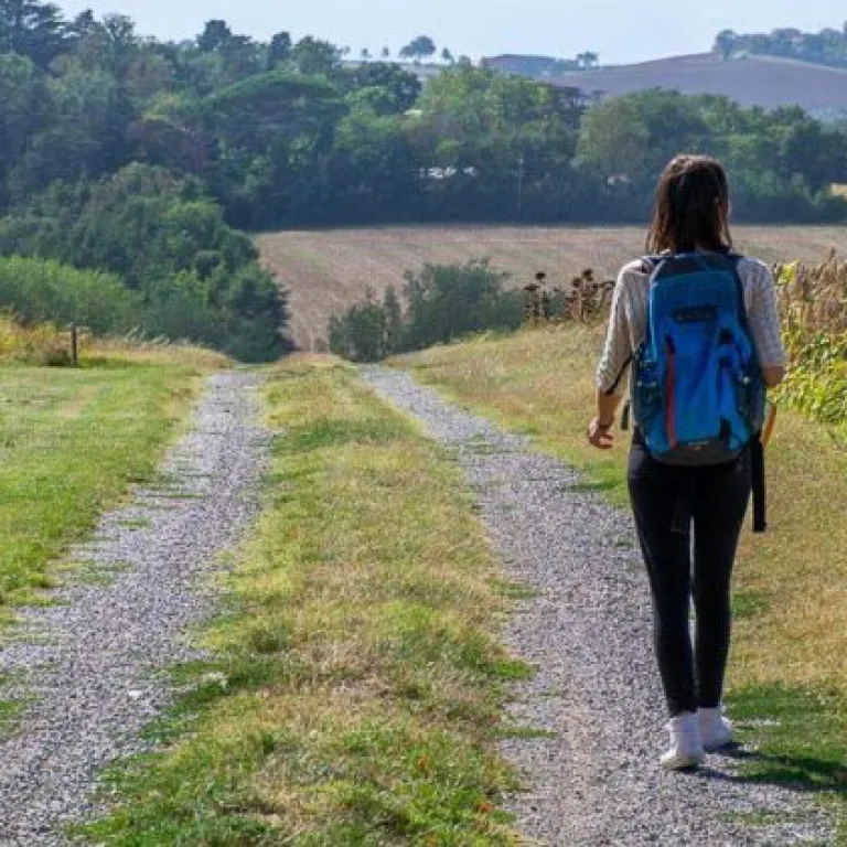 Hike to Lake Thésauque, in the heart of Lauragais