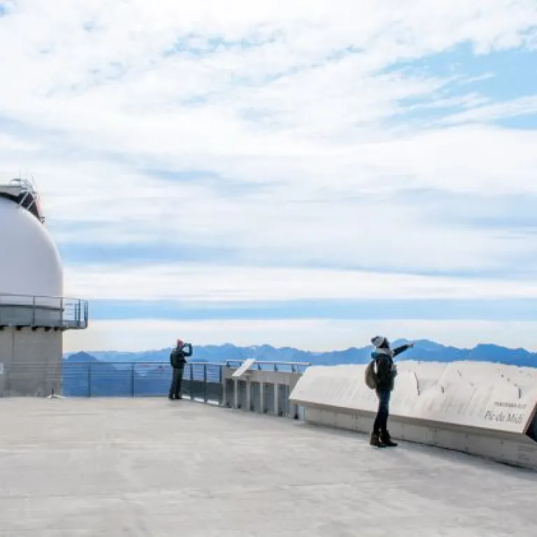 Pic du Midi de Bigorre: ¡Los Pirineos en 360°!