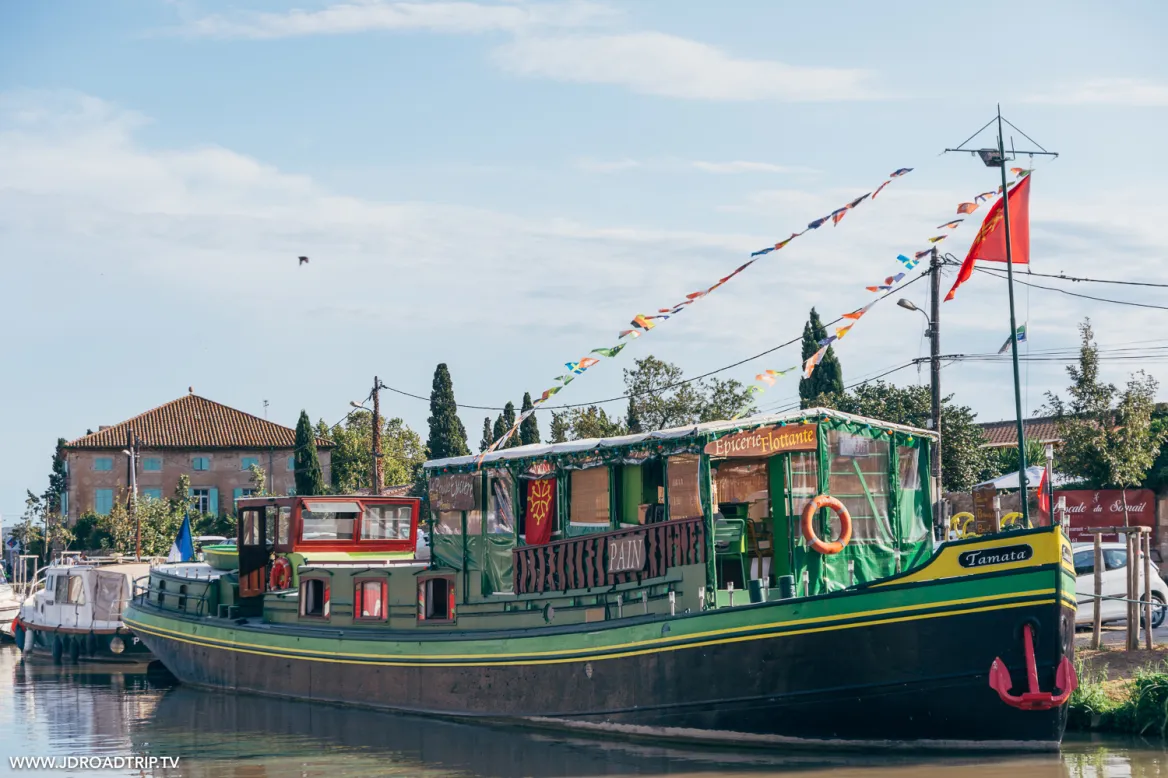 A grocery barge