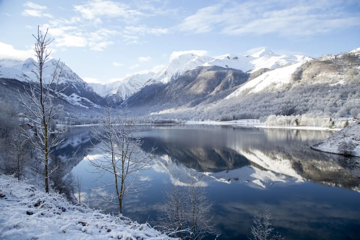 lago de genos