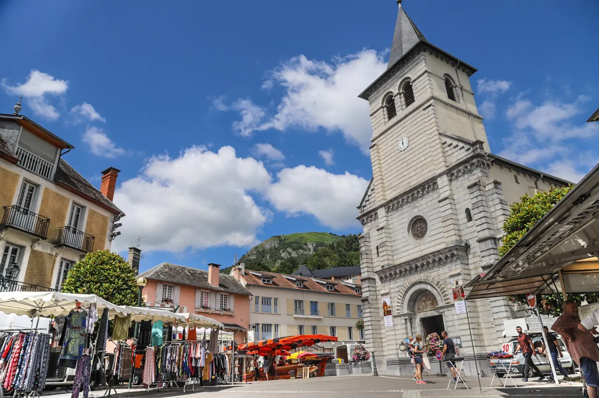 MARCHÉ D’ARGELÈS-GAZOST