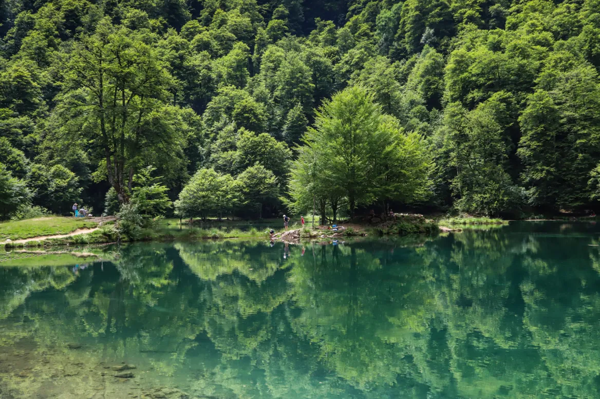 LAC DE BETHMALE