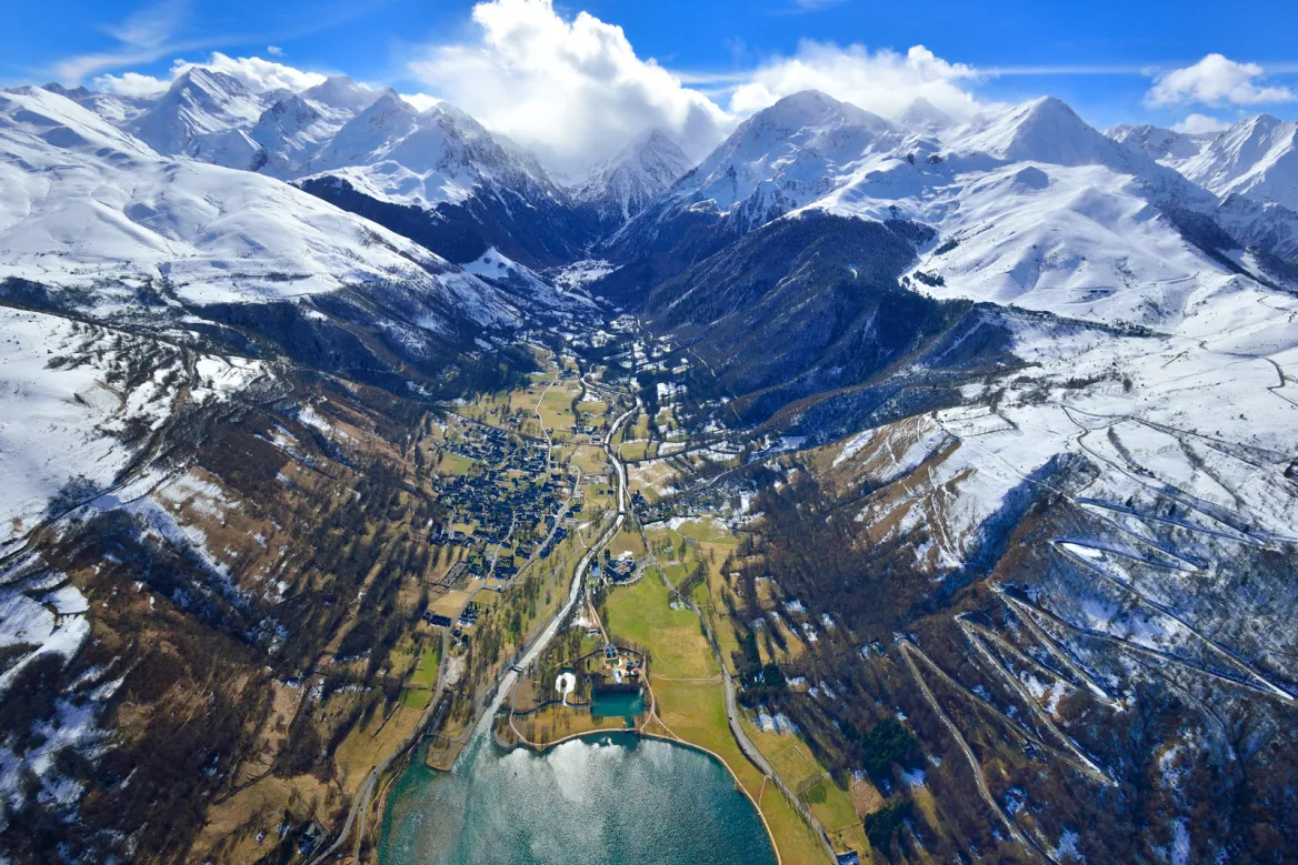 Lac Genos