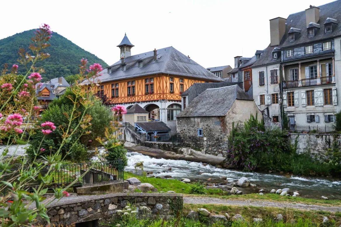 Arreau, un joyau des Pyrénées à la lisière de l’Espagne