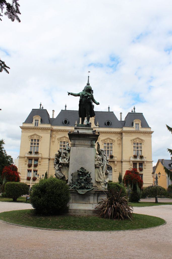 Tarbes