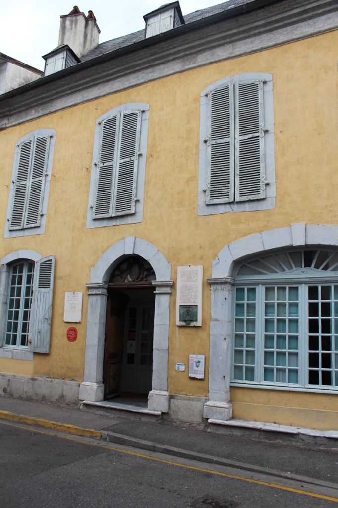 Tarbes