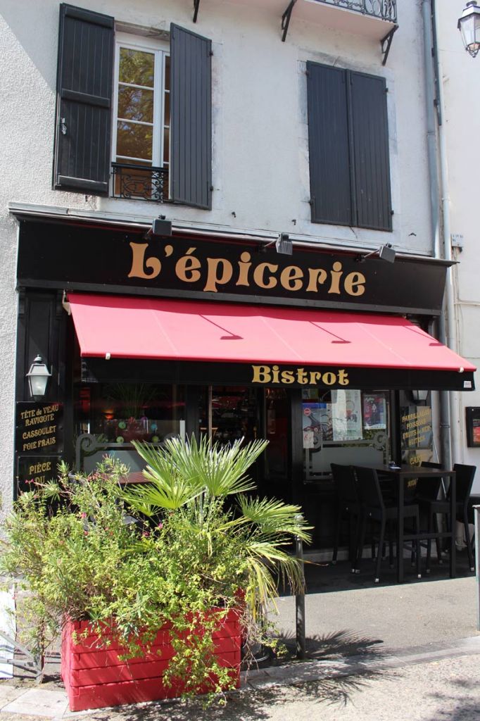 Tarbes