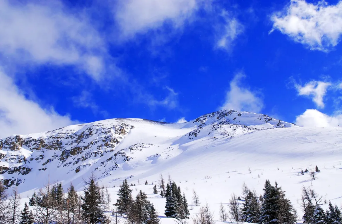 montagnes enneigées ariège
